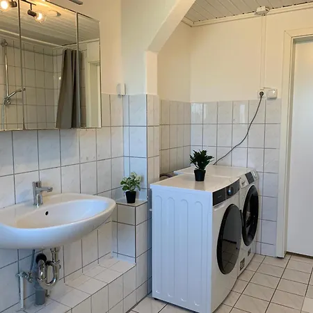 , Parken & Wlan Apartament *